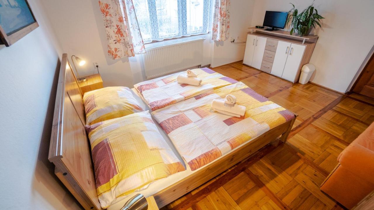Penzion Veronika Třeboň Exterior foto