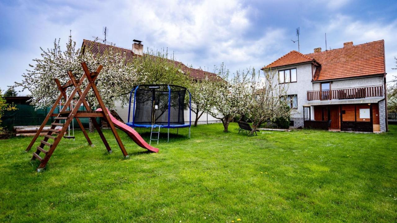 Penzion Veronika Třeboň Exterior foto